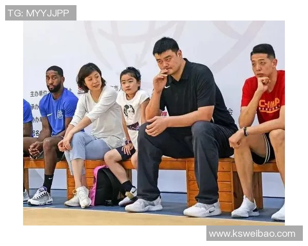 姚明的蜕变之路从篮球巨星到体育文化使者的传奇故事 姚明的蜕变之路从篮球巨星到体育文化使者的传奇故事