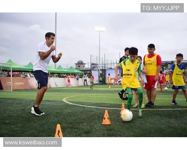 足球明星观看指南：如何找到他们的比赛和活动信息