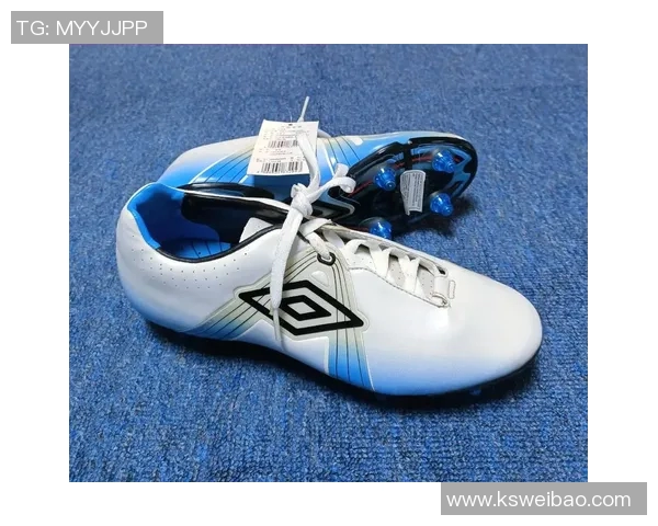 足球明星战靴揭秘全景图赏析揭示背后的科技与设计理念