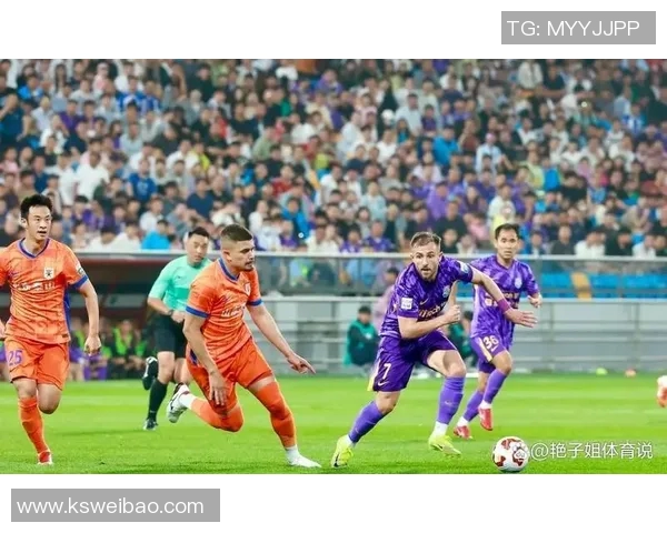 足球明星球员精彩赢球瞬间展现激情与荣耀的动人时刻