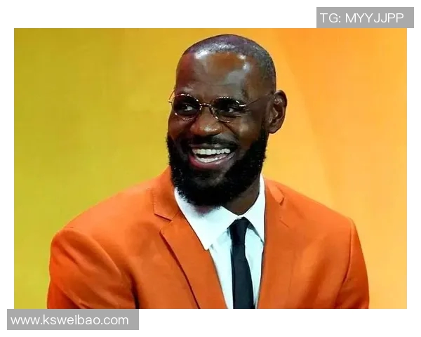 光头黑人篮球明星的传奇人生与赛场背后的故事揭秘